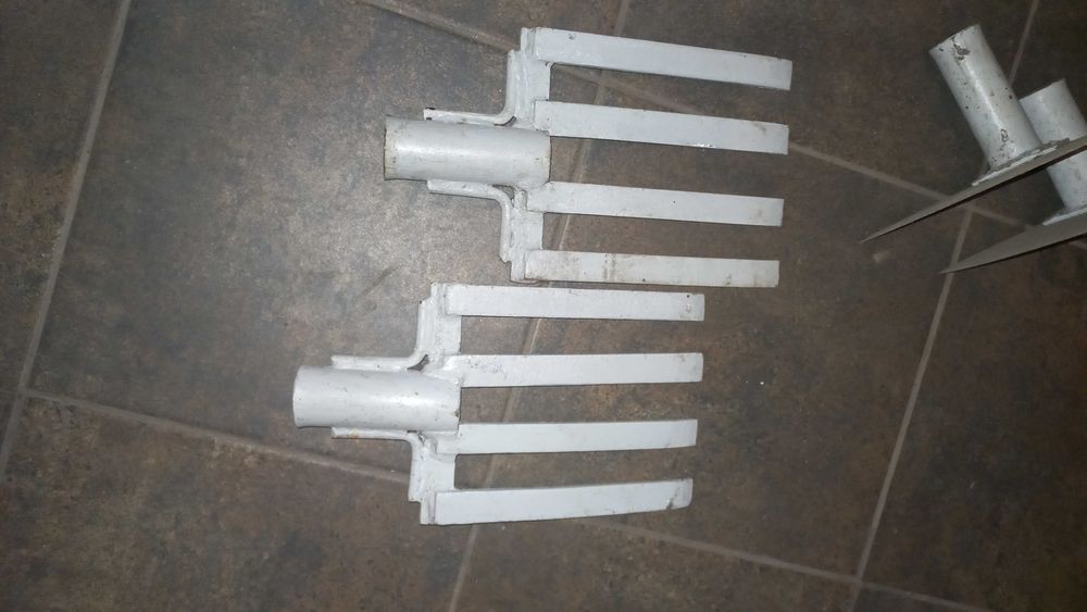 Вили садові сталеві