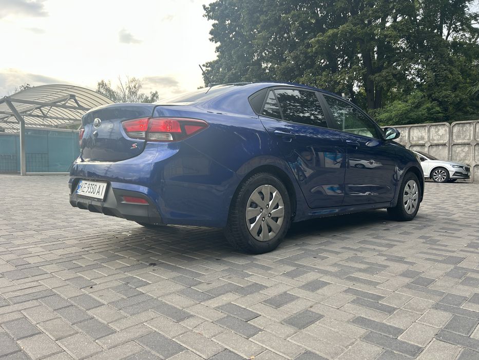 Kia Rio 2019 VIN 3KPA24AB4KE230172 фото оголошення 5 з 16