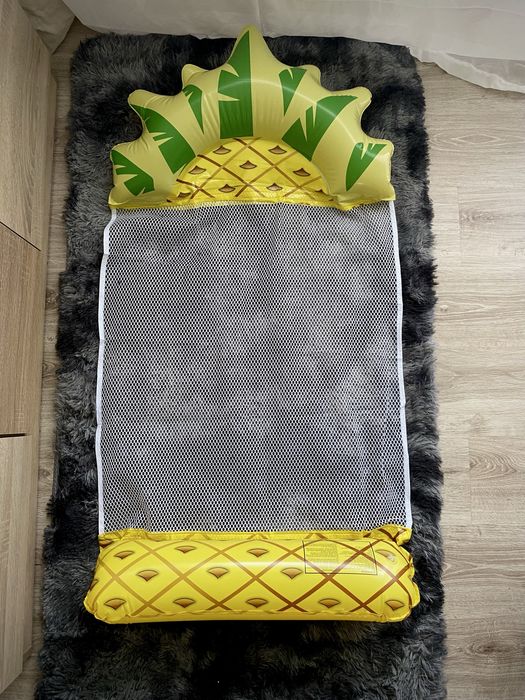 Materac do pływania z siatką