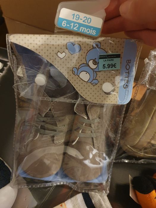 Skarpetki, buciki niechodki nowe