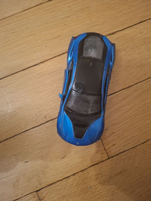 Zabawki, samochodziki