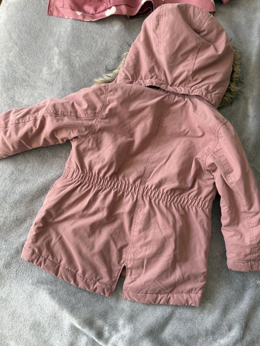 Продам куртку дитячу H&M