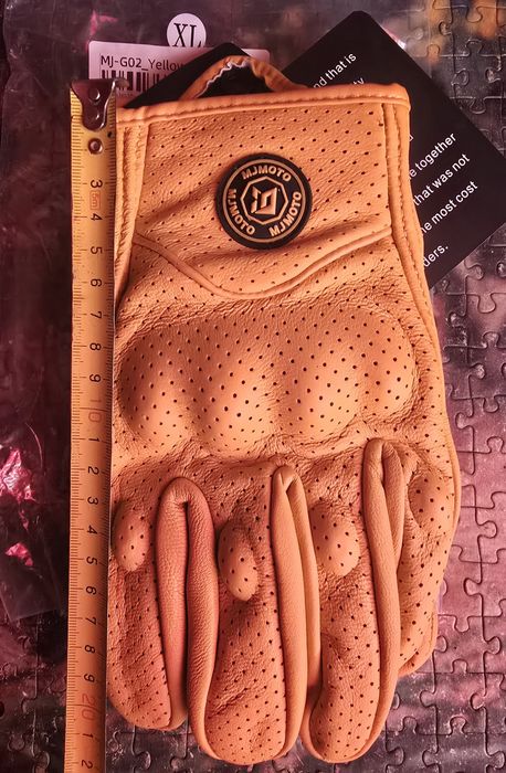 Шкіряні перчатки