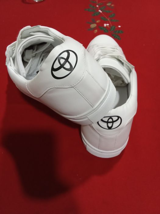 Sapatilhas Adidas Toyota