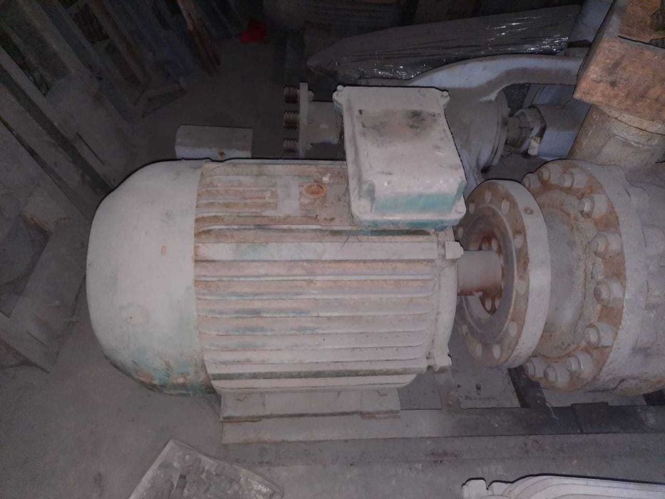 Продам электродвигатель 4АМ225М4 (55кВт/1500об/мин)