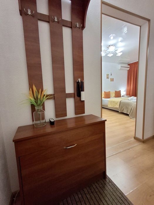 Квартира посуточно пр.Б.Хмельницкого,16 больница,Титова,12 квартал