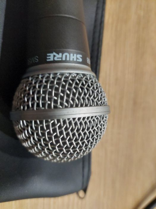 Shure SM58 com Bolsa – Microfone Dinâmico Profissional