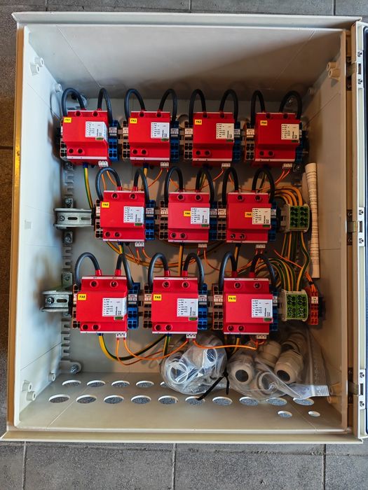 Skrzynka PV DC ENWITEC S-1100 10x2R – combiner box, SPD, 1100V,