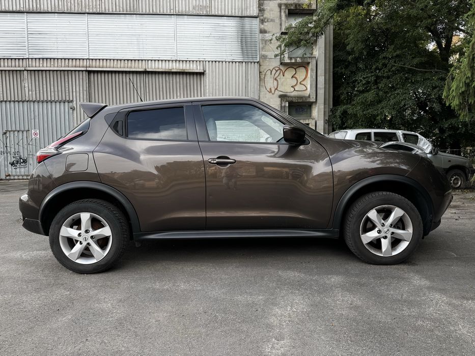 Автомобіль Nissan Juke