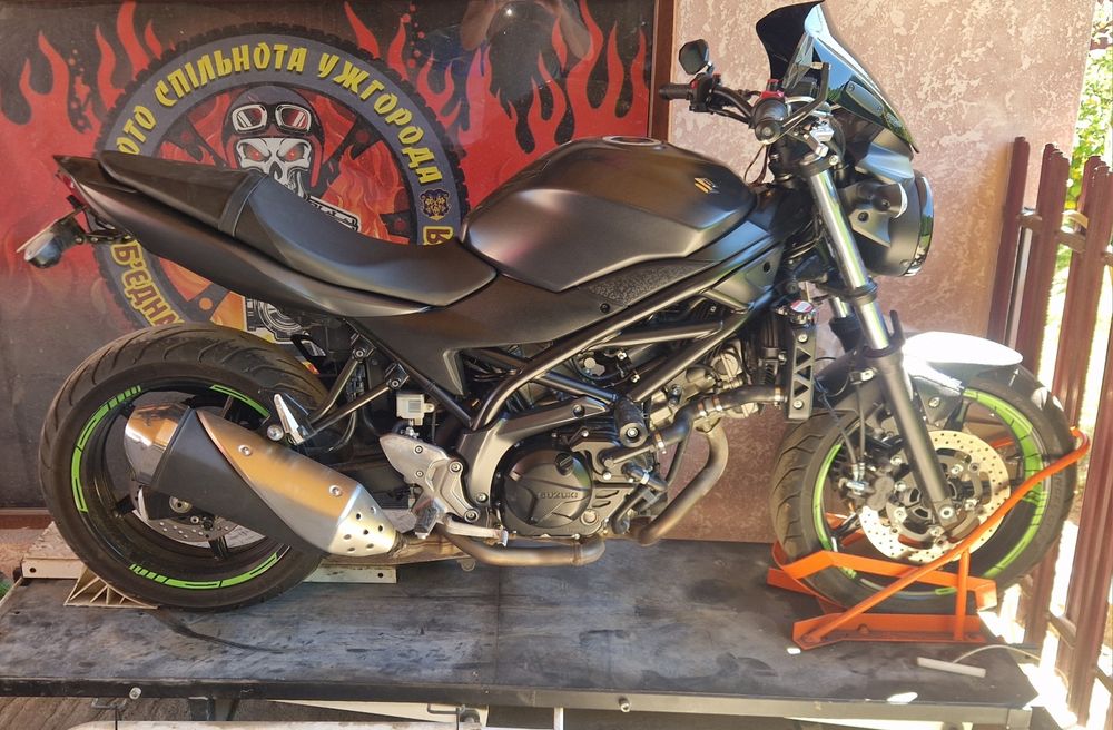Продам Suzuki sv650 2016