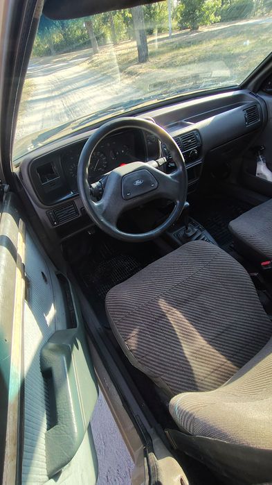 Ford Escort 1986р