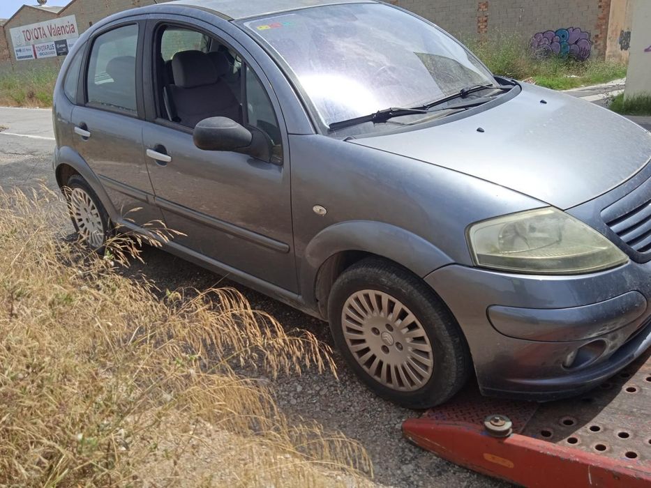 Guarda-Lamas Frente Esquerdo Citroen C3