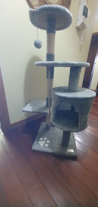 Vendo arranhador para gatos