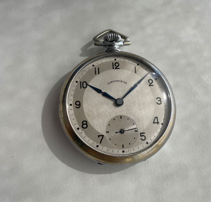 Relógio de bolso vintage Chronomètre, revisto em Novembro 2024