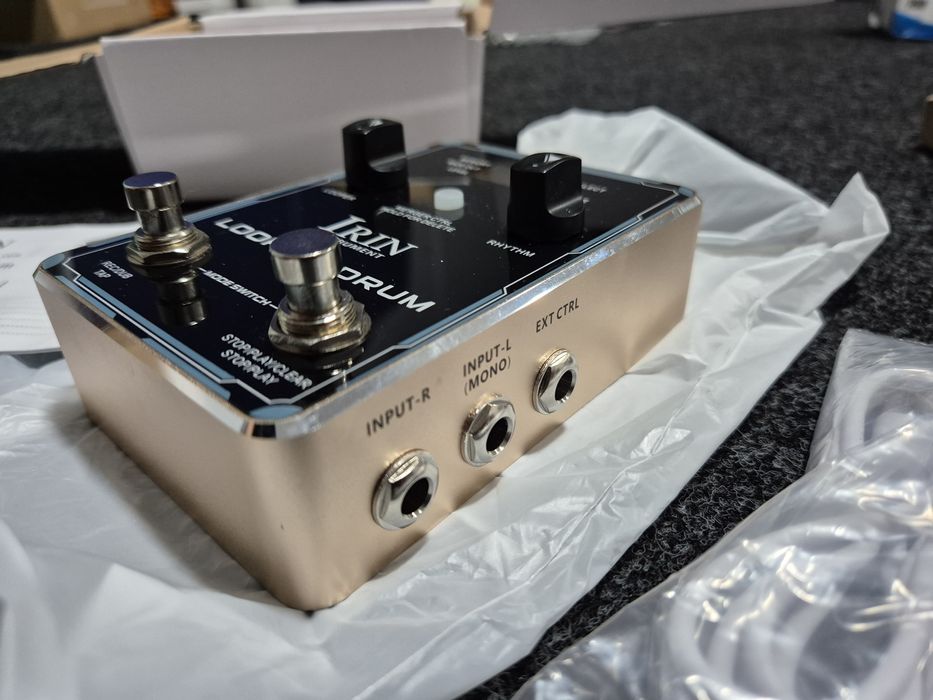 Pedal de efeitos de guitarra da marca IRIN, modelo Looper & Drum