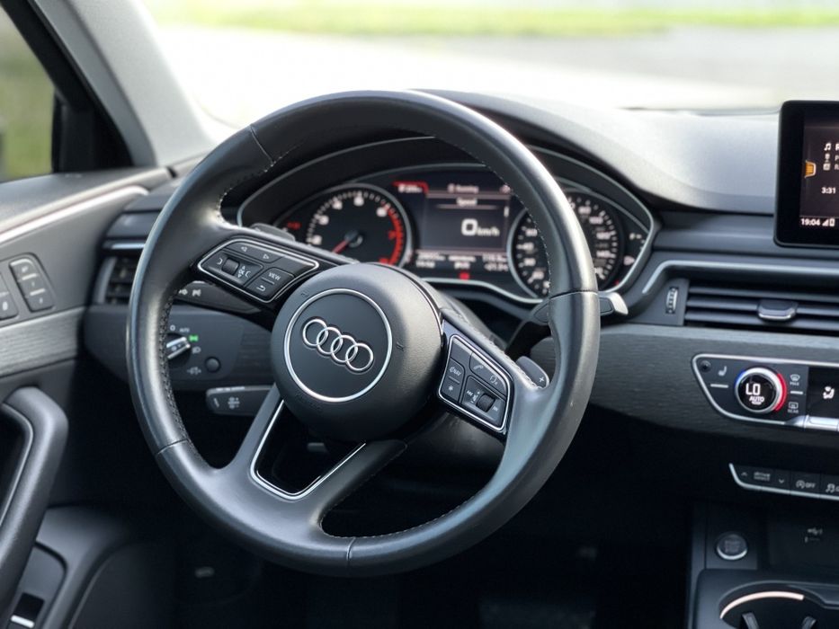 Audi A4 2019 VIN WAUGMAF41KA058891 фото оголошення 15 з 17