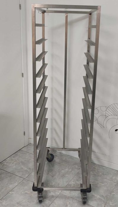 Carrinho porta tabuleiro em aço-INOX