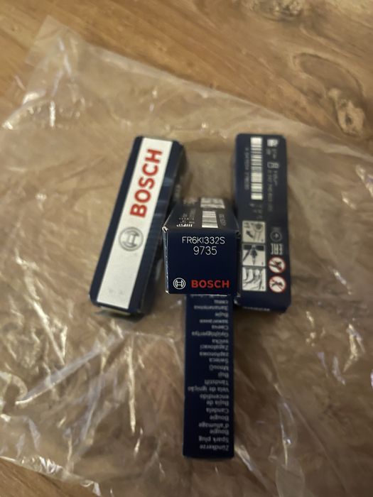 FR6KI332S BOSCH świece zapłonowe