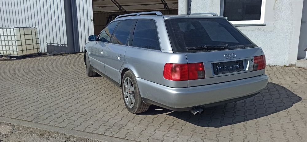 Audi A6 C4 2.6 moc 150KM