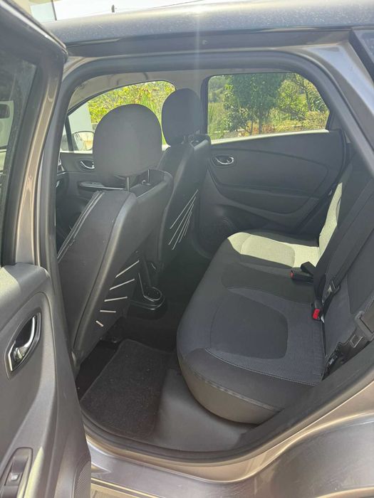 Renault captur impecável