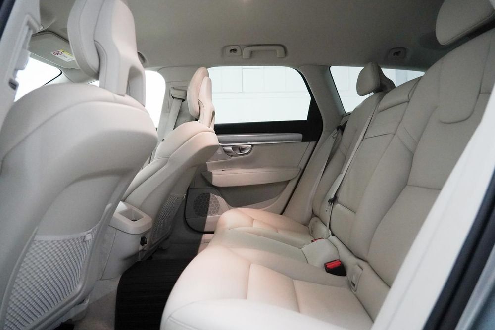 Volvo V90 2.0 D4 Momentum Geartronic