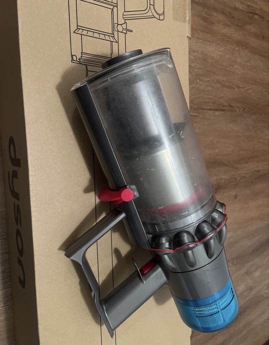 Пилосос Dyson v15 на розбор не працює 1 плата