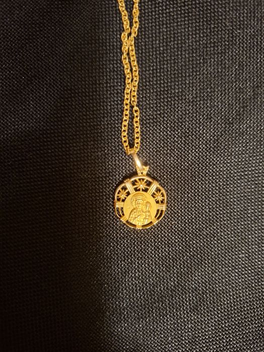 Złoty łańcuszek z medalikiem 585, 7,90 g