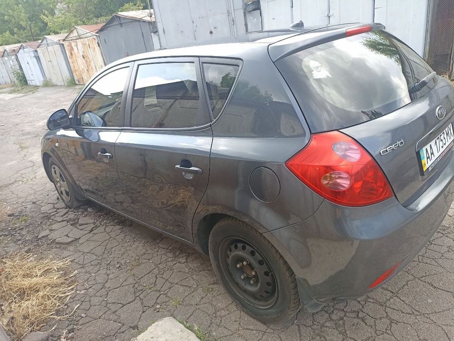 Kia ceed 2008 продаж