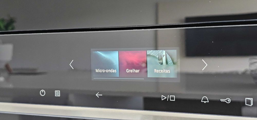 Microondas SIEMENS IQ700 - BE732L181 -  NOVO