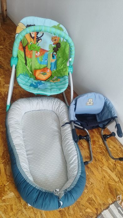 Conjunto ninho, cadeira baloiço e de refeição suspensa