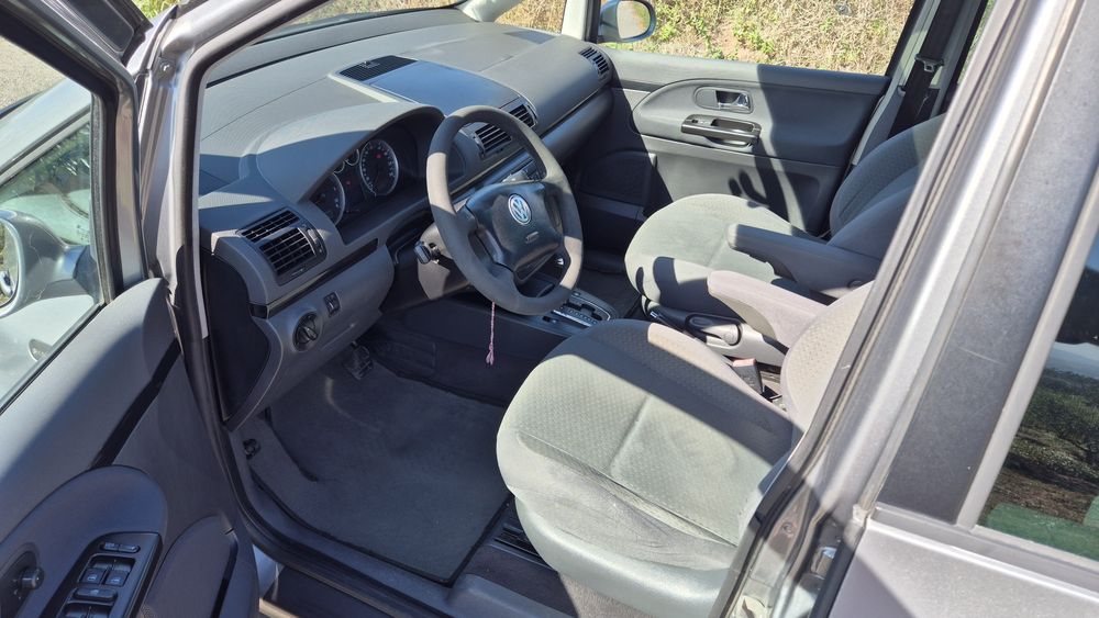Vw Sharan 1.9 TDI automatica — photo 5