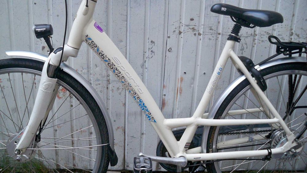 SPARTA Marathon 8.0 rama 53 cm. Aluminiowa  Nexus 8  Prądnica  miejski  koła 28