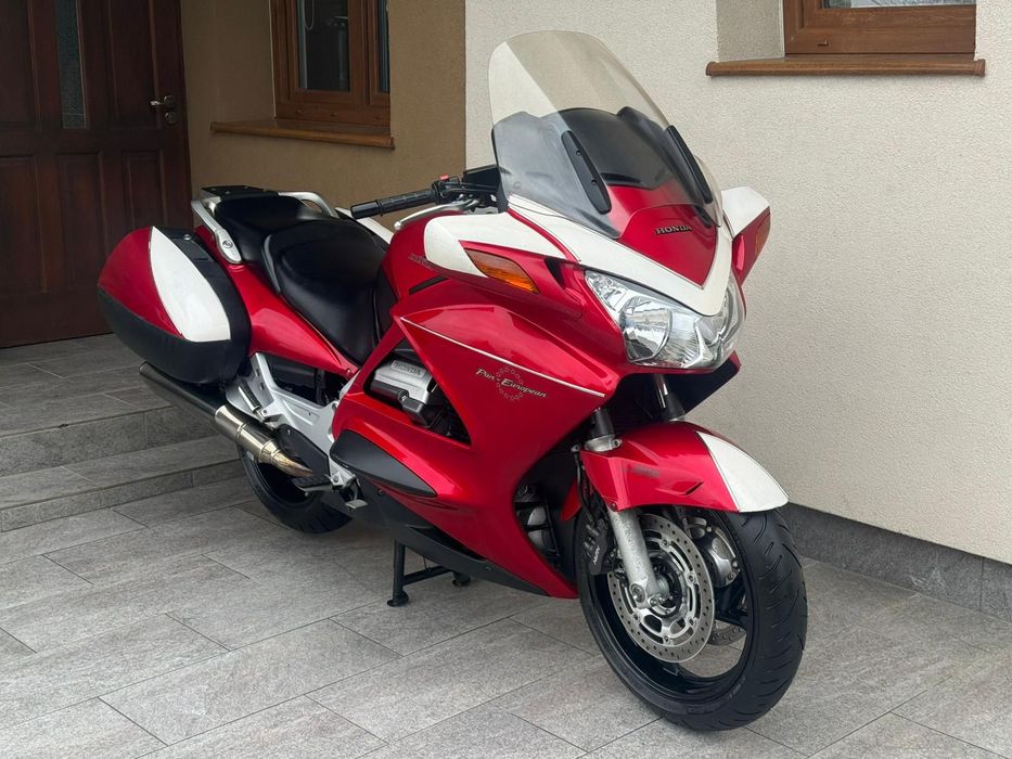 Honda ST Honda st 1300 2002 rok 85 tyś km Tanio ABS Transport !!