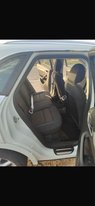 Продам Audi Q3.