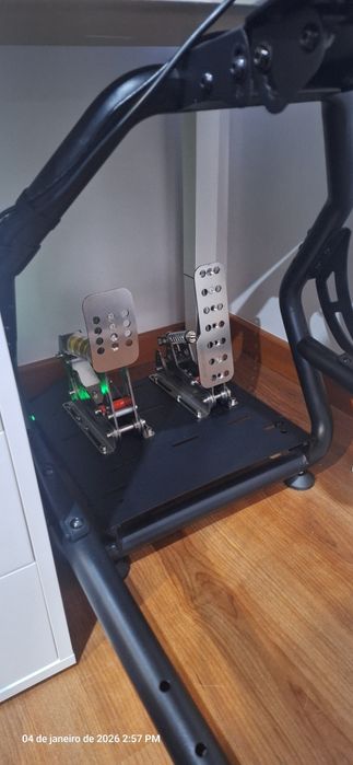 Moza r9+cockpit+pedais simjack UT