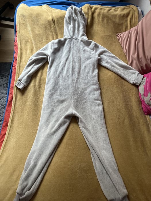 Zapinana piżama w kota dla dzieci