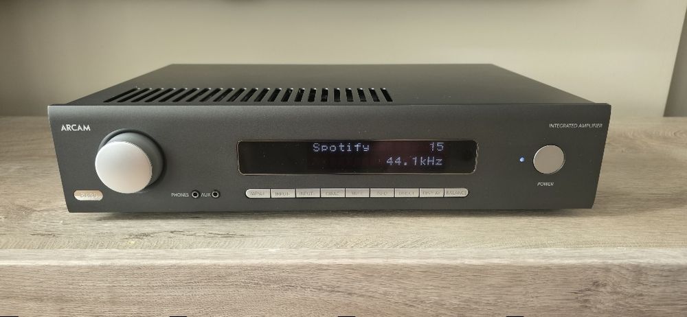Wzmacniacz hifi Arcam SA30