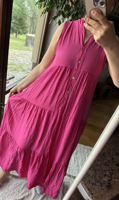 Śliczna lekka sukienka Made in Italy 100% Viskoza polecam !