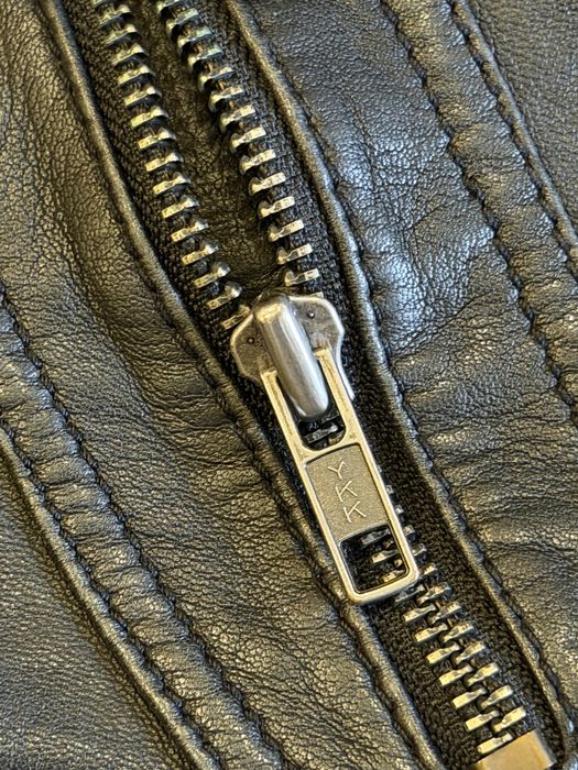 кожанная куртка бомбер