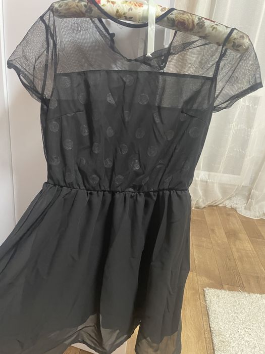 Чорна шифонова сукня