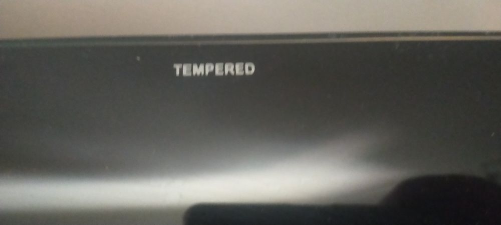 Mesa TV em vidro temperado