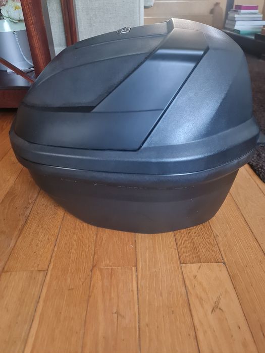 Topcase Givi Blade 37 c\base