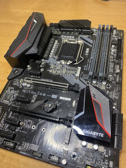 Gigabyte Z390 Gaming X