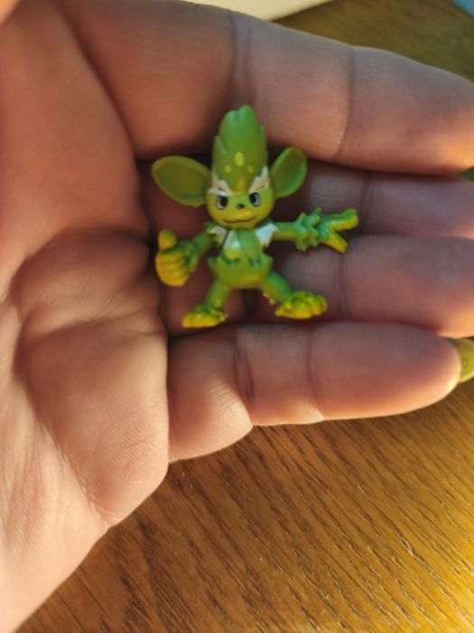 Nowa mini figurka