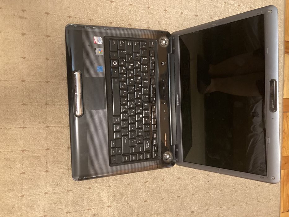 Ноутбук Toshiba