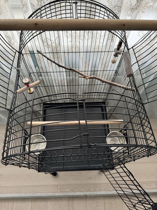 Клетка для попугая (б/у)