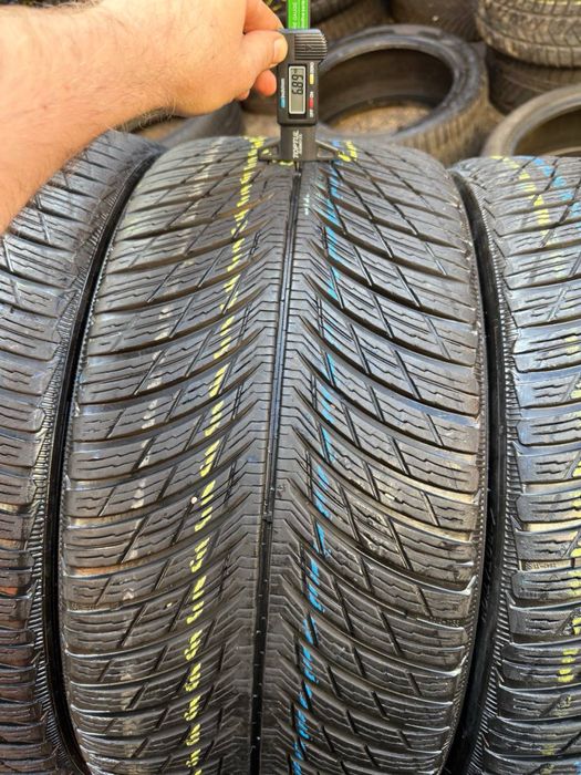 Шины БУ 245 35 R 20 Michelin Pilot Alpin 5 NaO Зимний комплект