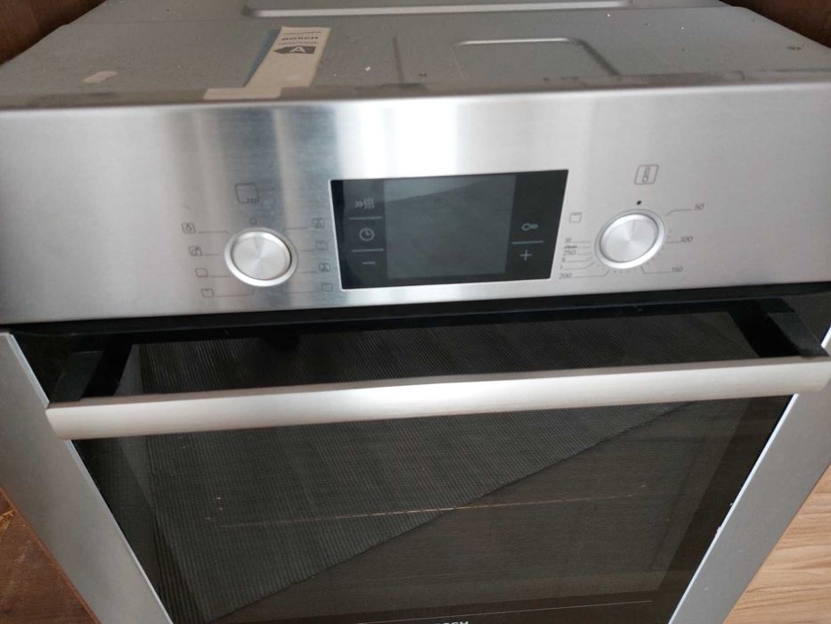 Piekarnik do zabudowy Bosch HBA42R450E