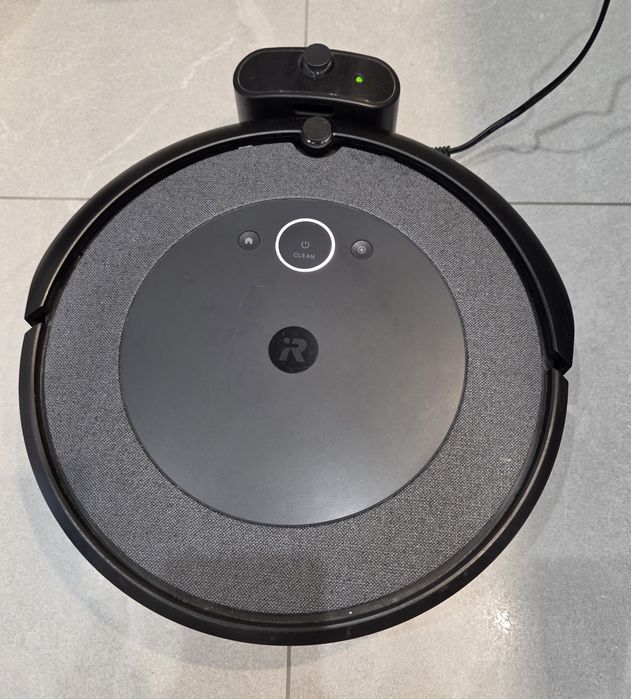 iRobot Roomba i5