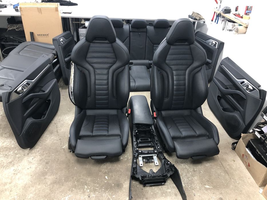 Комплектний салон з картами М-пакет BMW i4 G26 2021-